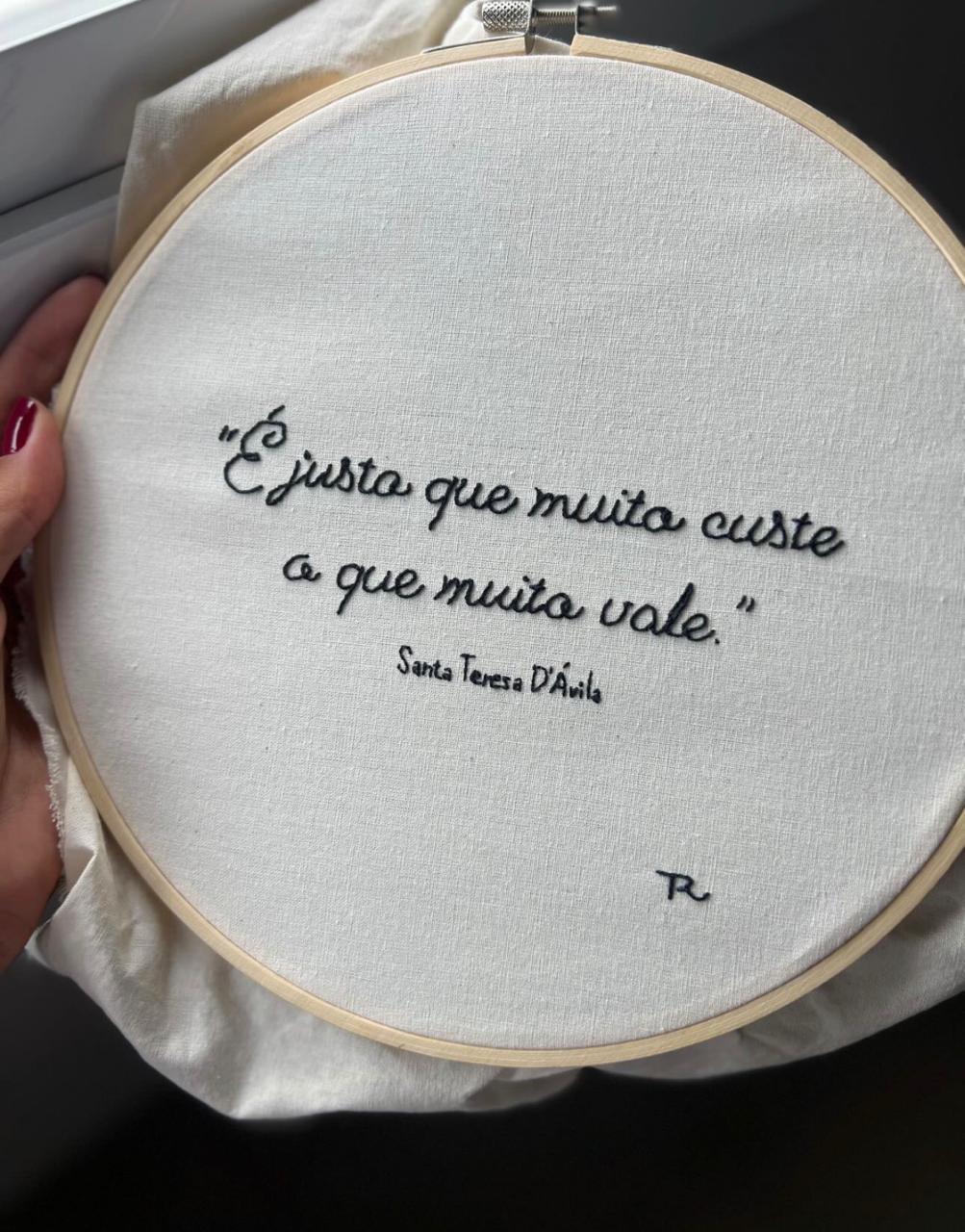 Bordado feito a partir da Coleção, peça 4